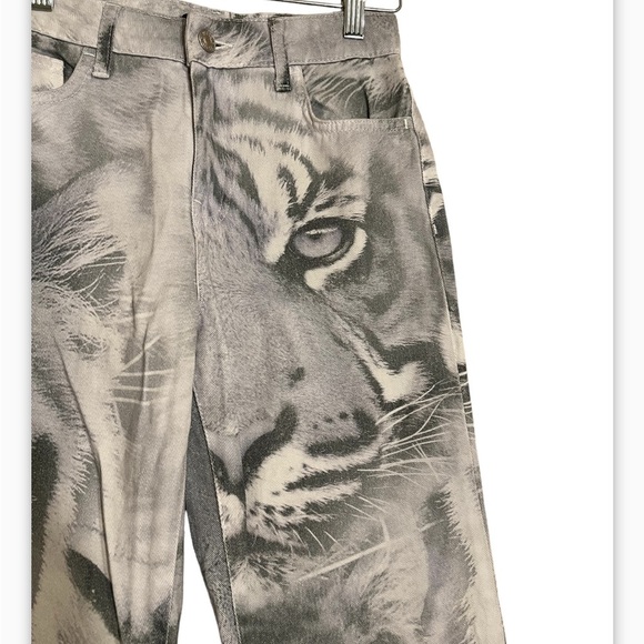 Jaded London TIGER FADE PRINT SLOUCHY FIT JEANS size 25 rare - Picture 6 of 8